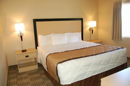 Extended Stay America Suites - Greensboro - Wendover Ave - Big Tree Way - image 33