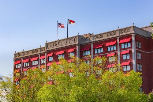 Ohenry Hotel