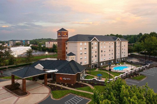 La Quinta by Wyndham Greensboro NC - image 27