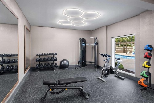 La Quinta by Wyndham Greensboro NC - image 28