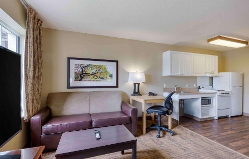 Extended Stay America Suites - Greensboro - Airport - image 11