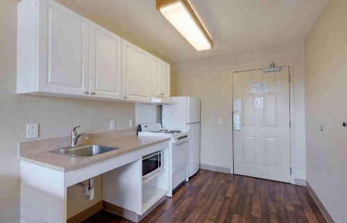 Extended Stay America Suites - Greensboro - Airport - image 16
