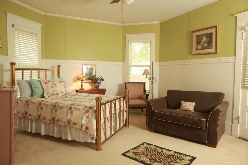 The Dailey Renewal Retreat B & B - image 13
