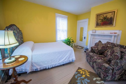 The Dailey Renewal Retreat B & B - image 24
