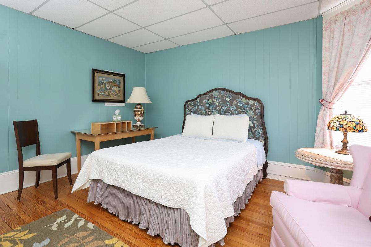 The Dailey Renewal Retreat B & B - image 4