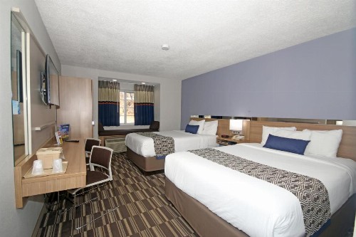 Microtel Inn by Wyndham Greensboro - image 10