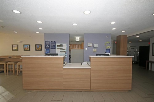 Microtel Inn by Wyndham Greensboro - image 3
