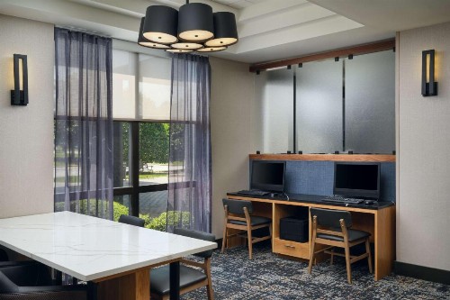 Hyatt Place Greensboro - image 35