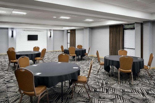 Hyatt Place Greensboro - image 49