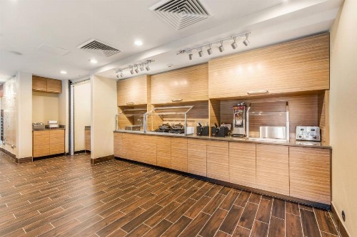 TownePlace Suites by Marriott Greensboro Coliseum Area - image 14