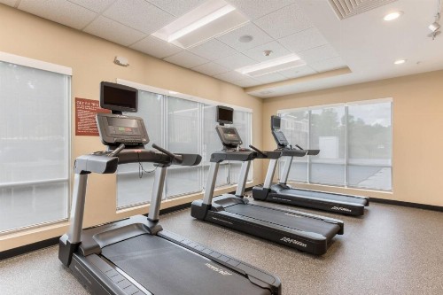 TownePlace Suites by Marriott Greensboro Coliseum Area - image 22