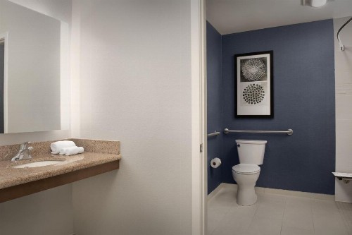 Residence Inn Greensboro Airport - image 13