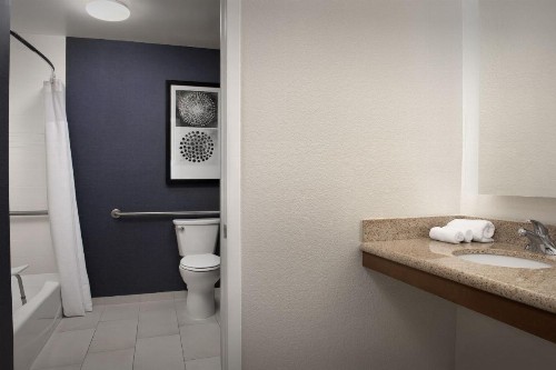 Residence Inn Greensboro Airport - image 28