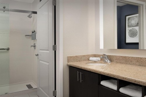 Residence Inn Greensboro Airport - image 38