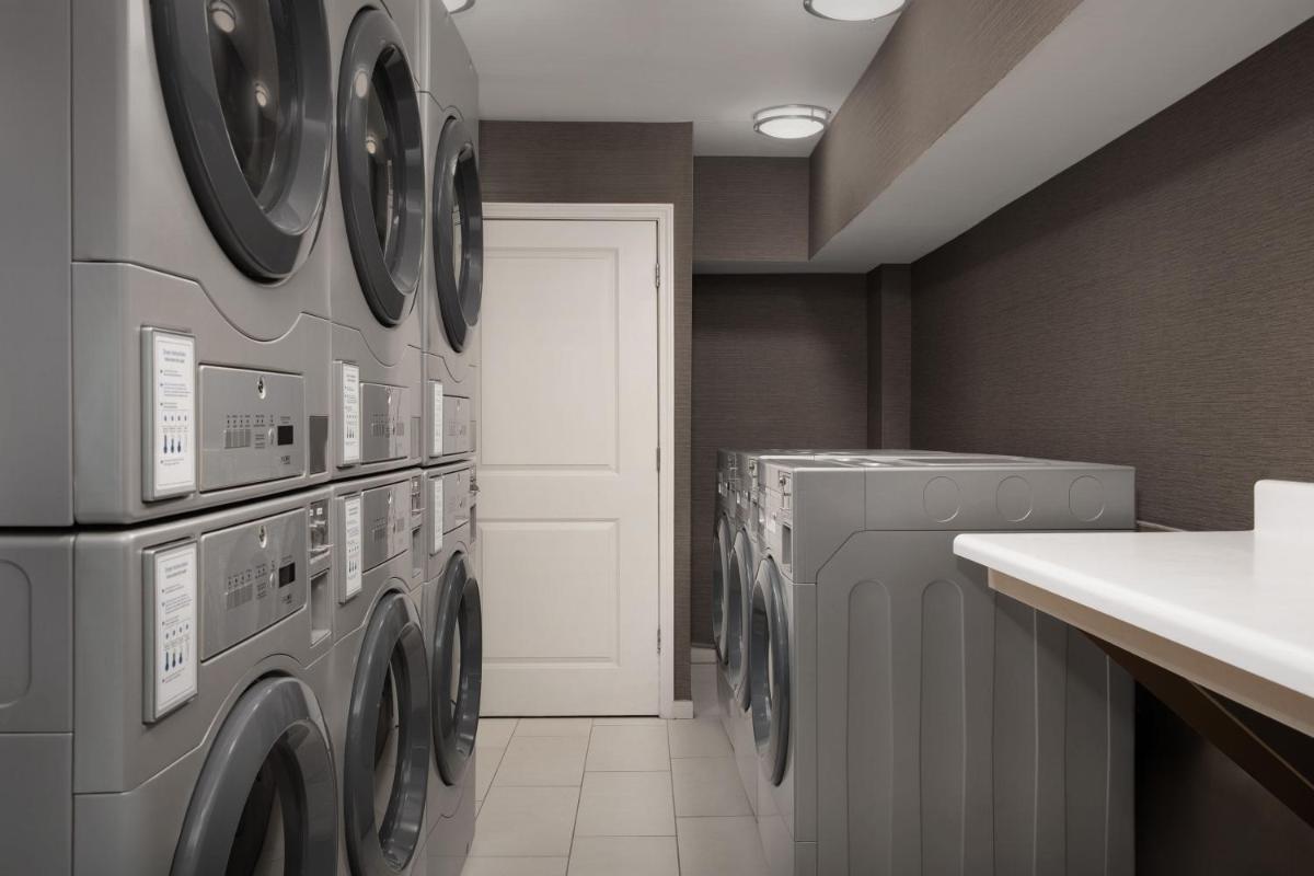Residence Inn Greensboro Airport - image 4
