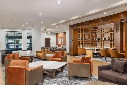 Holiday Inn Greensboro Airport an IHG Hotel - image 29