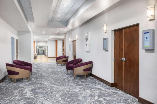 Holiday Inn Greensboro Airport an IHG Hotel - image 48
