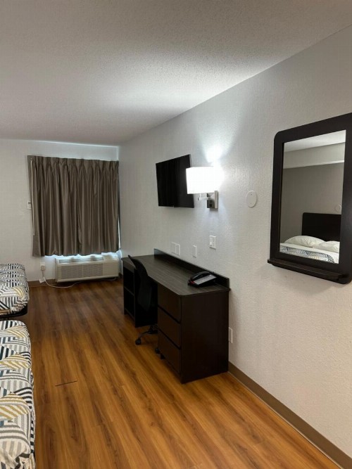 Motel 6-Greensboro NC - Airport - image 19