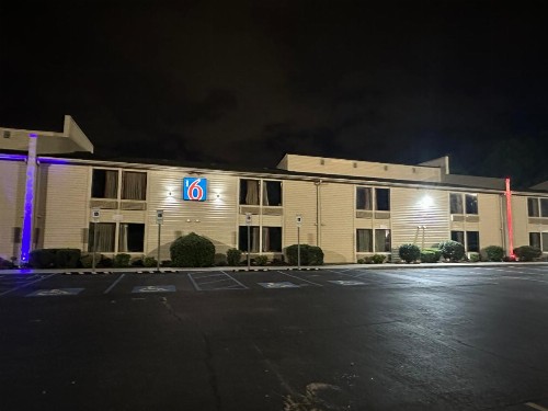 Motel 6-Greensboro NC - Airport - image 41