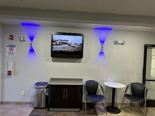 Motel 6-Greensboro NC - Airport - image 5