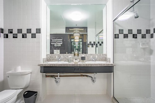Proximity Hotel - image 30