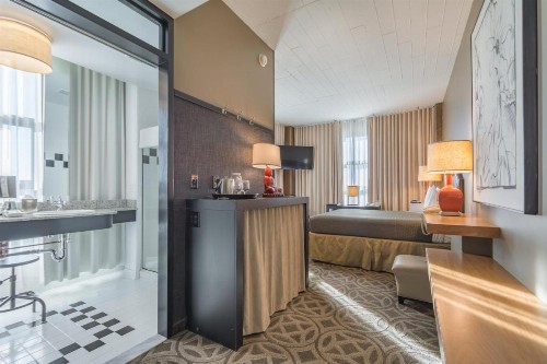 Proximity Hotel - image 40