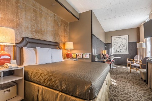 Proximity Hotel - image 47