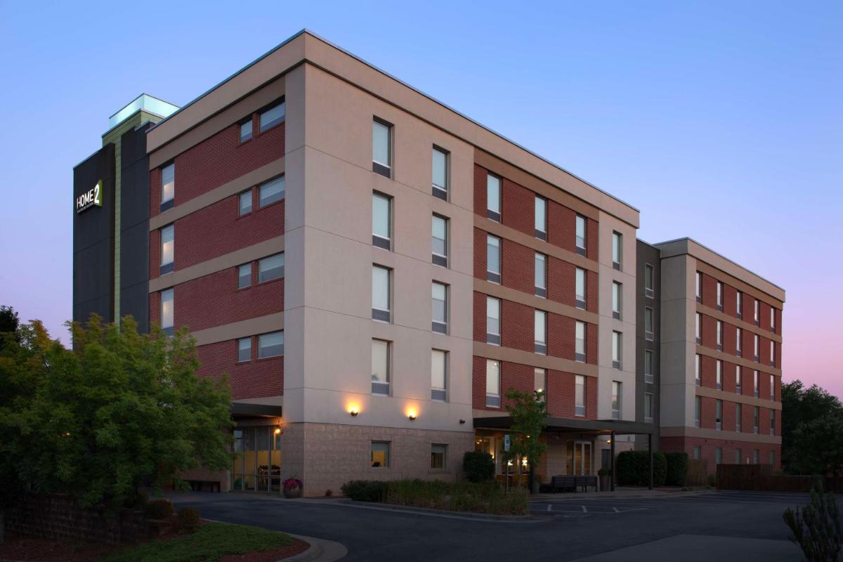Home2 Suites by Hilton Greensboro Airport - main image