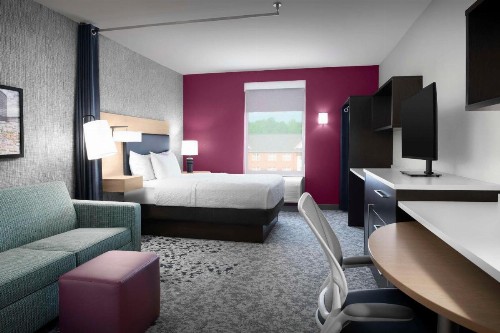 Home2 Suites by Hilton Greensboro Airport - image 12