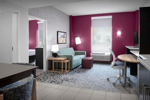 Home2 Suites by Hilton Greensboro Airport - image 13