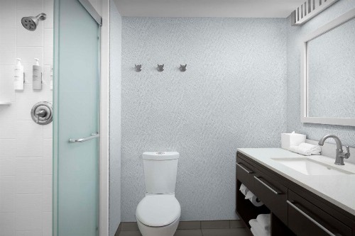 Home2 Suites by Hilton Greensboro Airport - image 19