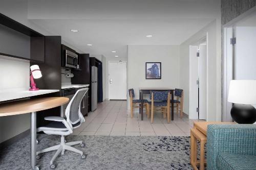 Home2 Suites by Hilton Greensboro Airport - image 25
