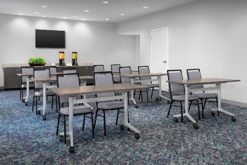 Home2 Suites by Hilton Greensboro Airport - image 26