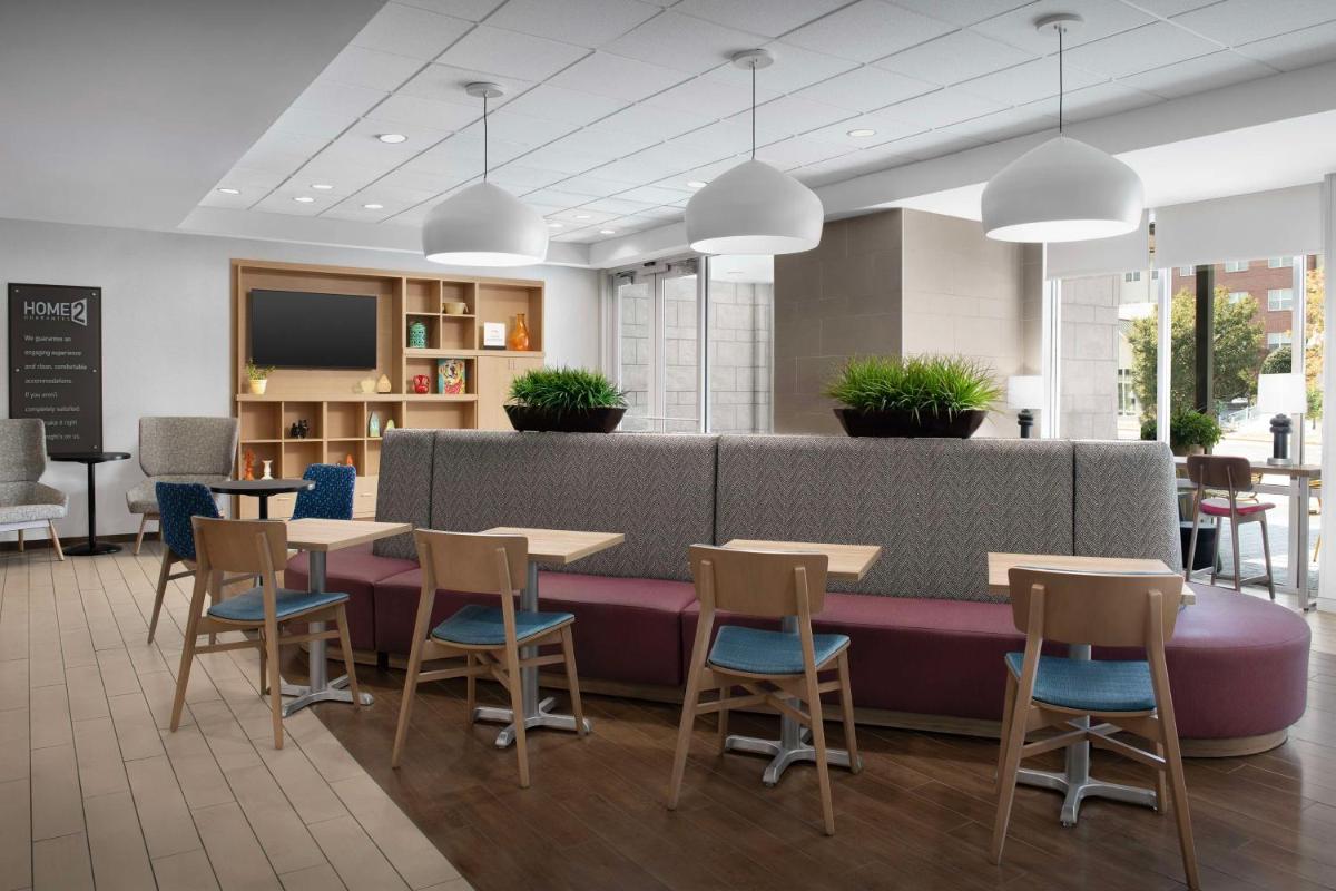 Home2 Suites by Hilton Greensboro Airport - image 6