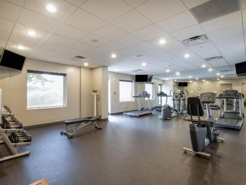Holiday Inn Greensboro Coliseum an IHG Hotel - image 30