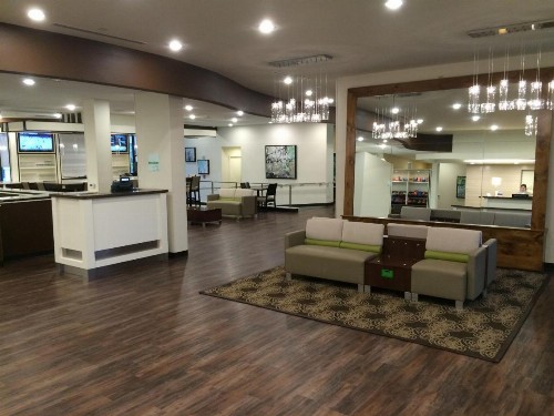 Holiday Inn Greensboro Coliseum an IHG Hotel - image 9