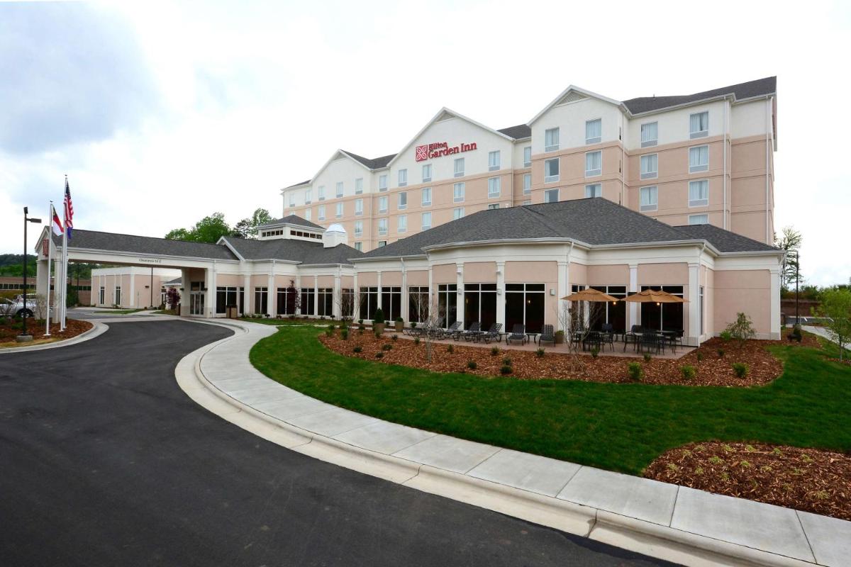 Hilton Garden Inn Greensboro Airport - main image