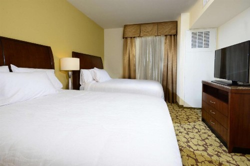 Hilton Garden Inn Greensboro Airport - image 15