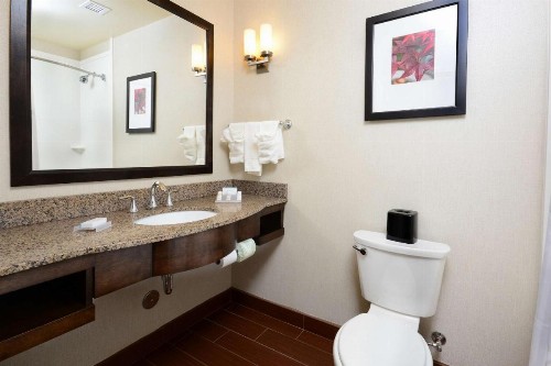 Hilton Garden Inn Greensboro Airport - image 28