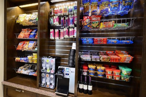Hilton Garden Inn Greensboro Airport - image 35