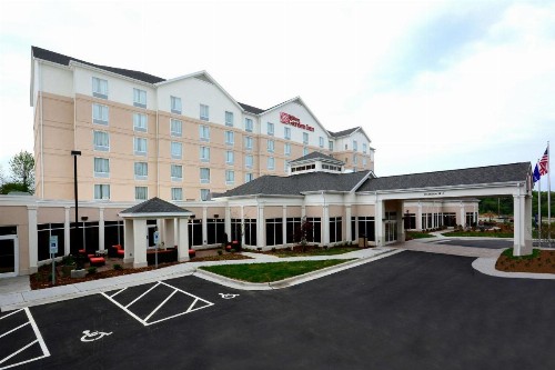 Hilton Garden Inn Greensboro Airport - image 4