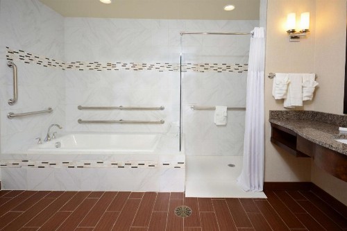 Hilton Garden Inn Greensboro Airport - image 47