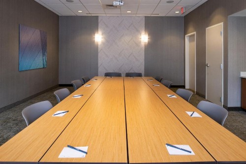 SpringHill Suites by Marriott Greensboro Airport - image 25