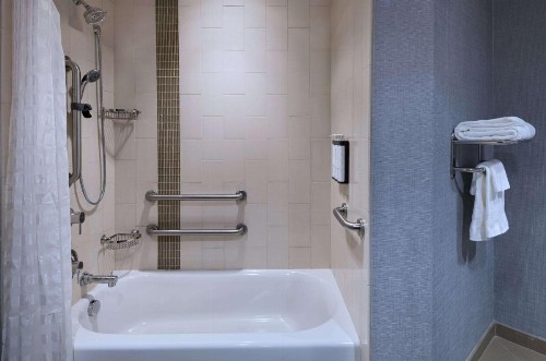 Hyatt Place Greensboro Downtown - image 2
