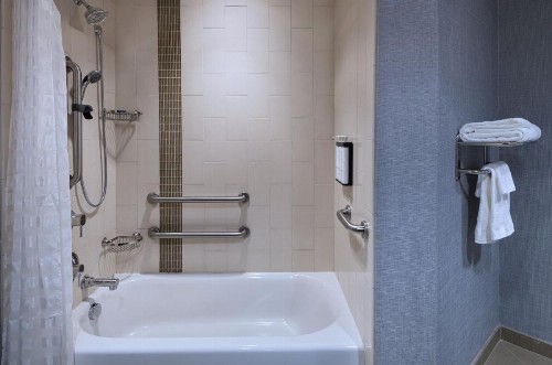 Hyatt Place Greensboro Downtown - image 33