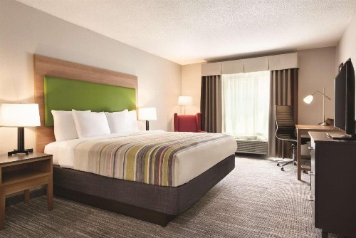 Country Inn & Suites by Radisson Greensboro NC - image 28