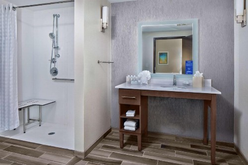 Homewood Suites By Hilton Greensboro Wendover Nc - image 12