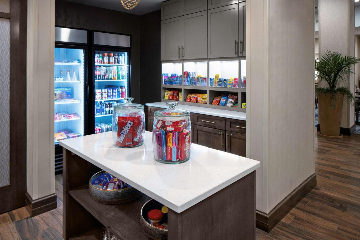Homewood Suites By Hilton Greensboro Wendover Nc - image 5