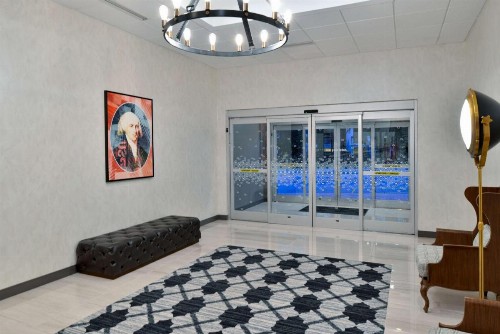 Hampton Inn & Suites Greensboro Downtown Nc - image 11