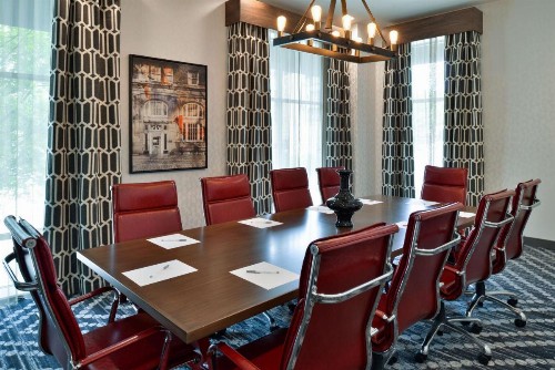 Hampton Inn & Suites Greensboro Downtown Nc - image 13